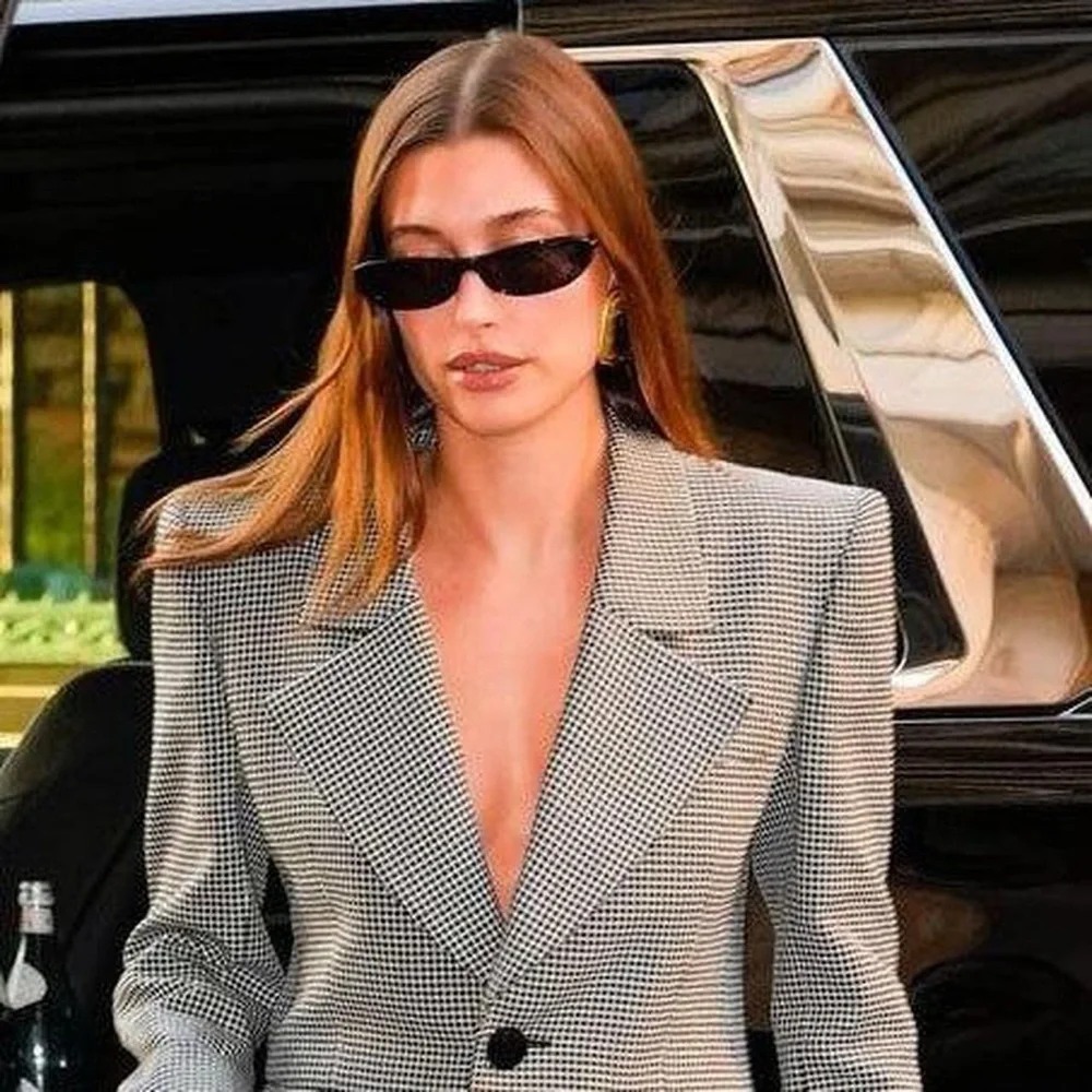 Saint Laurent Black Sunglasses Modern Angular Design - Picture 5 of 7